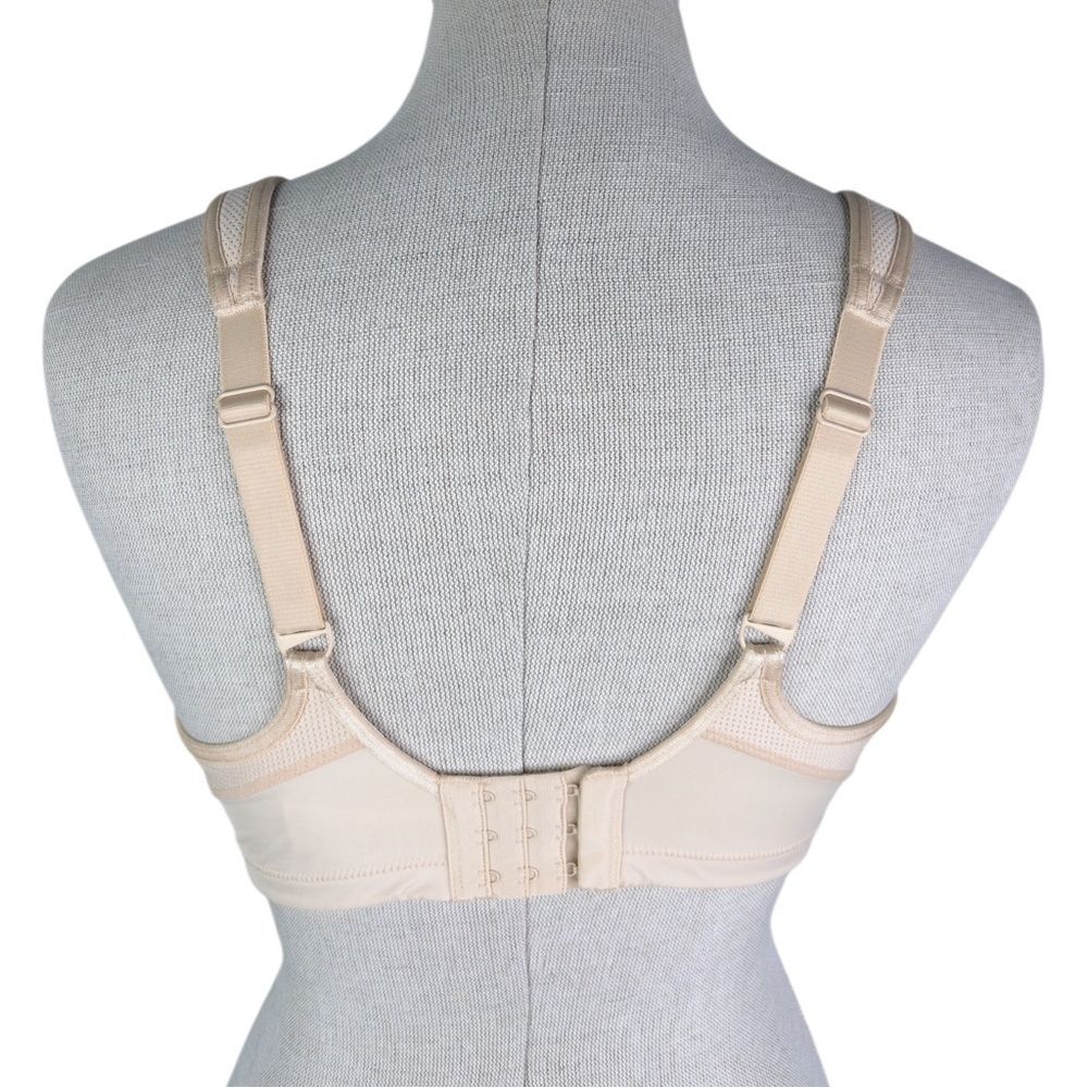 New Title Nine Cuz She Says So Sports Bra sz 36C * Underwire High Impact - Picture 5 of 8